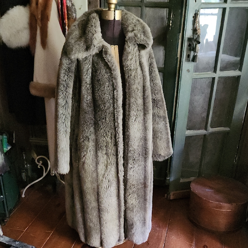 Ice Plush Gray Teddy Coat